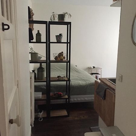 Beautiful Studio - 20' Walking From Montmartre Parijs Buitenkant foto
